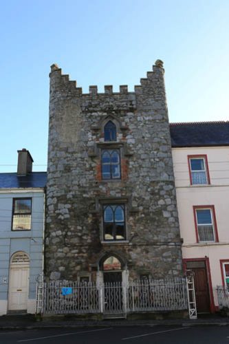 Hatch's Castle Ireland exterior 2